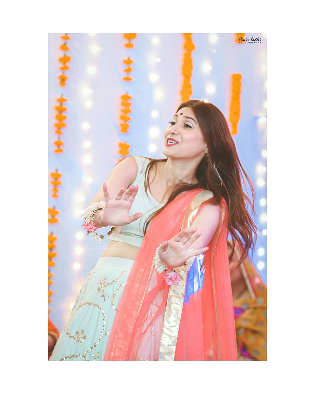 Hina Altaf Looks Stunning in a Recent Family Wedding