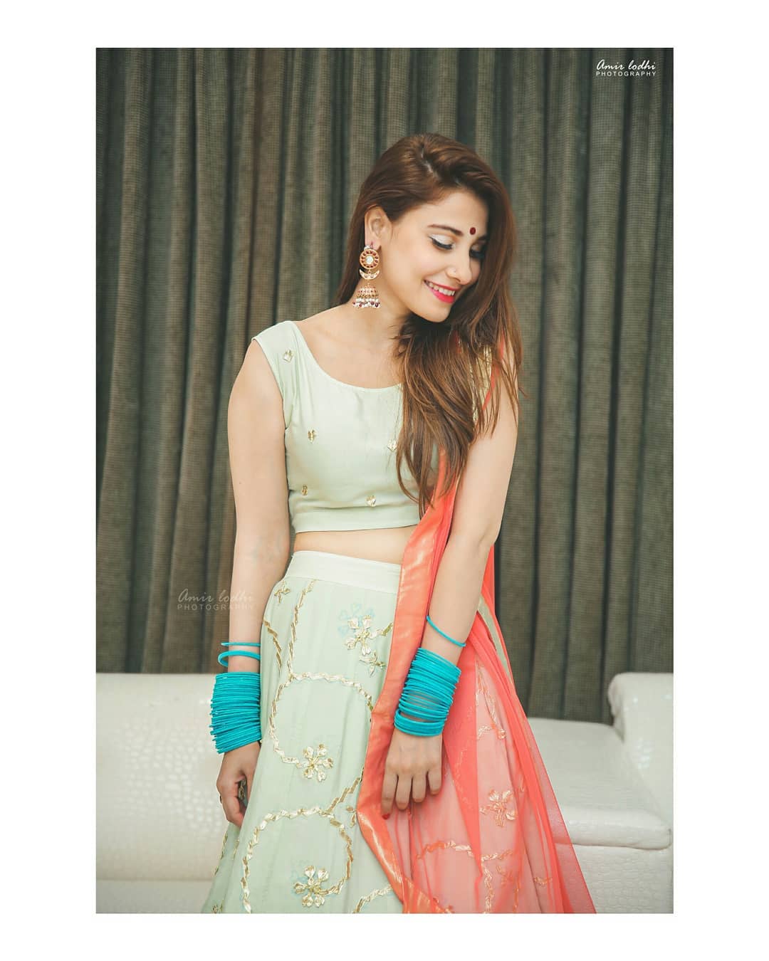 Hina Altaf Looks Stunning in a Recent Family Wedding