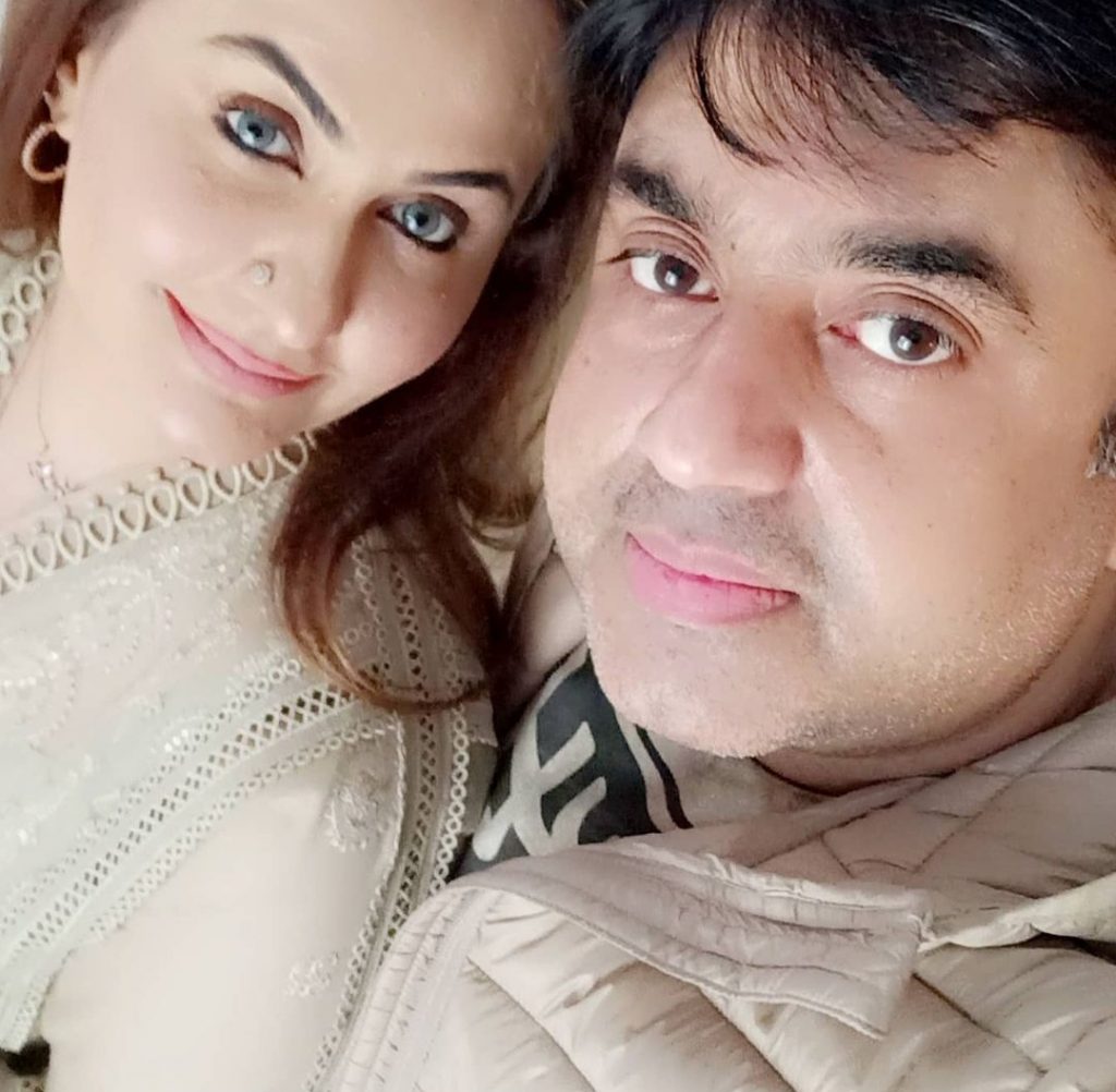 Filmstar Nargis Pictures With Husband
