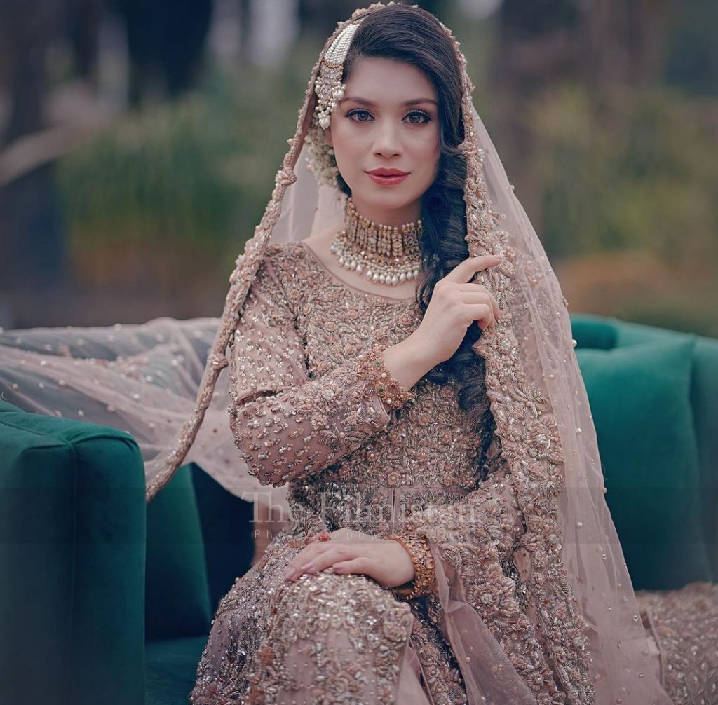 Sidra Batool Beautiful Bridal Shoot