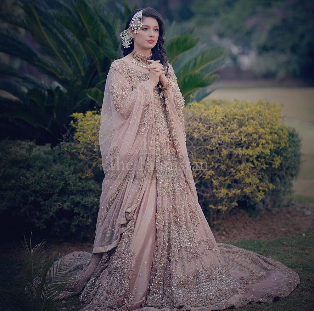 Sidra Batool Beautiful Bridal Shoot