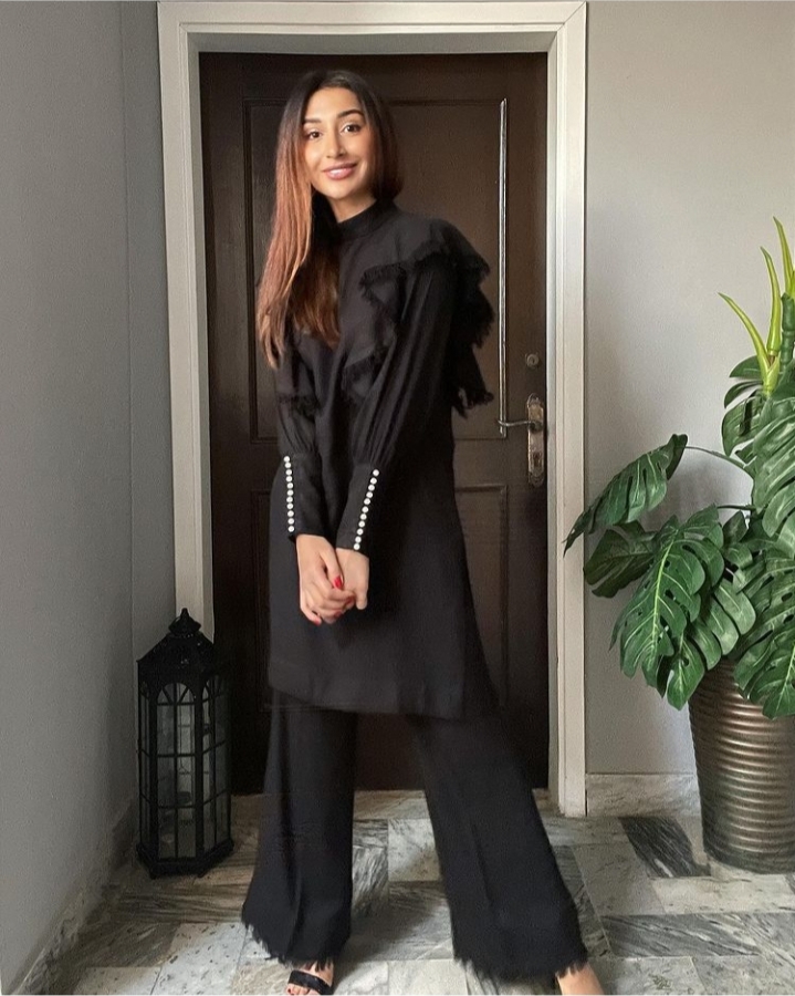 Hira Tareen Giving Serious Fashion Inspiration