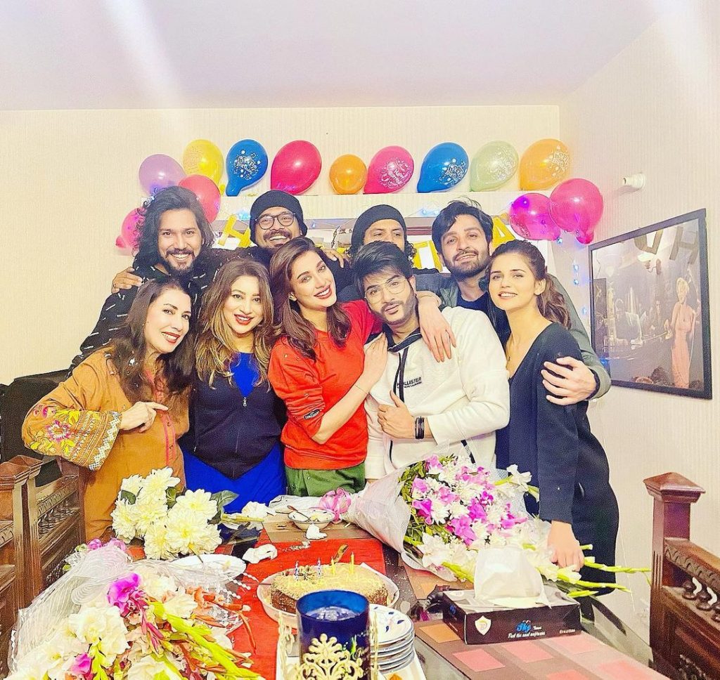 Mehwish Hayat's Birthday Celebration With Friends And Family