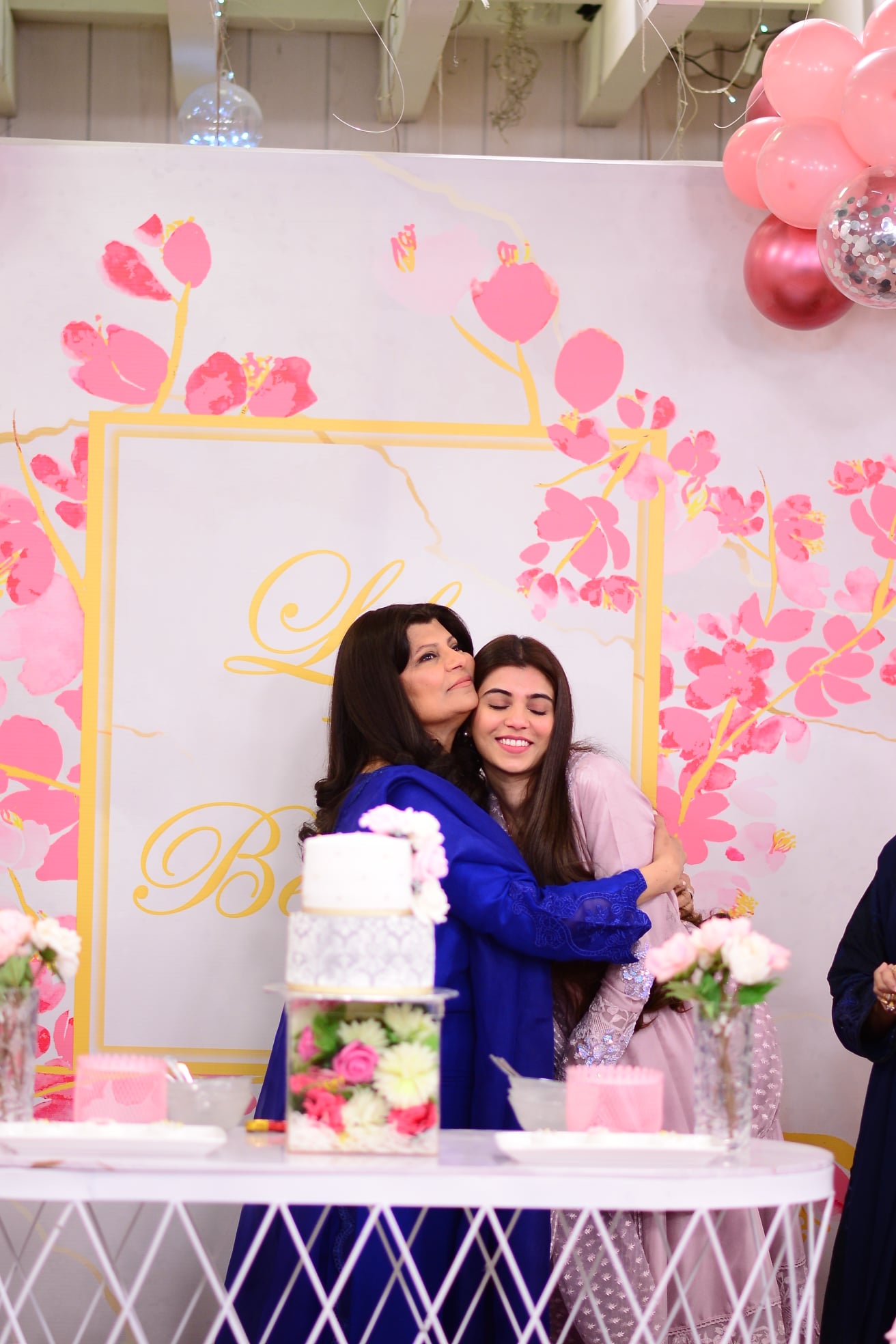 Rubina Ashraf with her Daughter Minna Tariq in Good Morning Pakistan