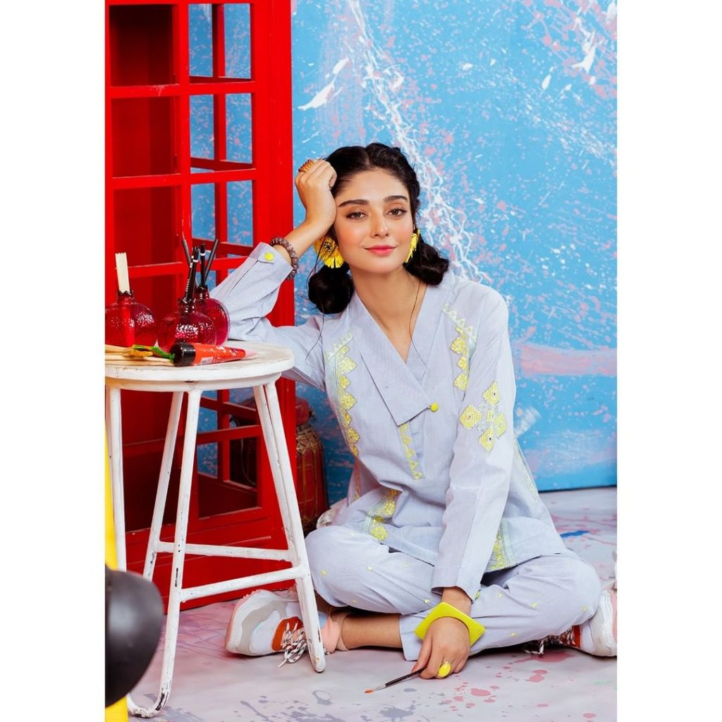 Noor Zafar Khan Featured In Zellbury Winter Collection