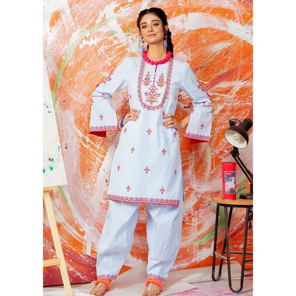 Noor Zafar Khan Featured In Zellbury Winter Collection