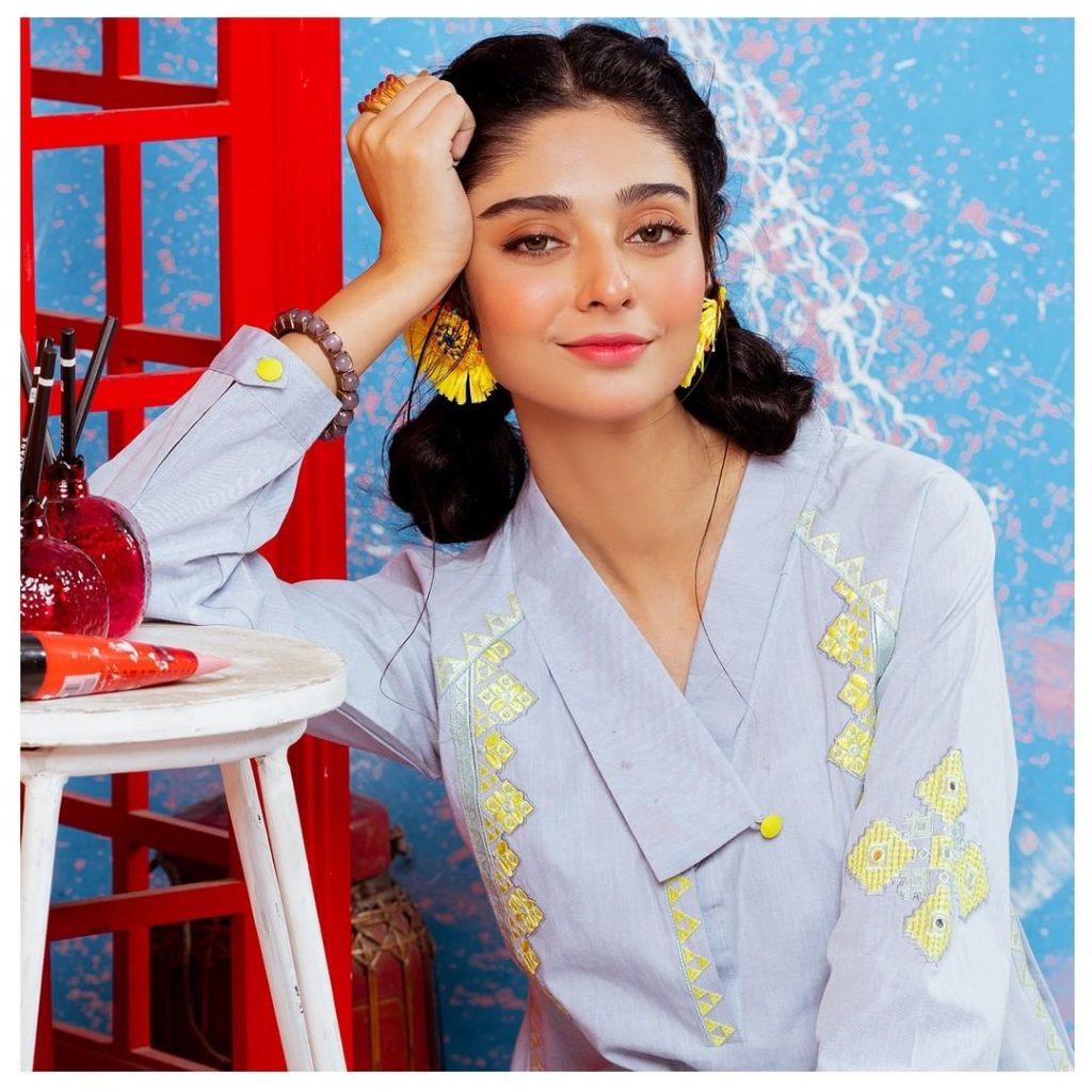 Noor Zafar Khan Featured In Zellbury Winter Collection