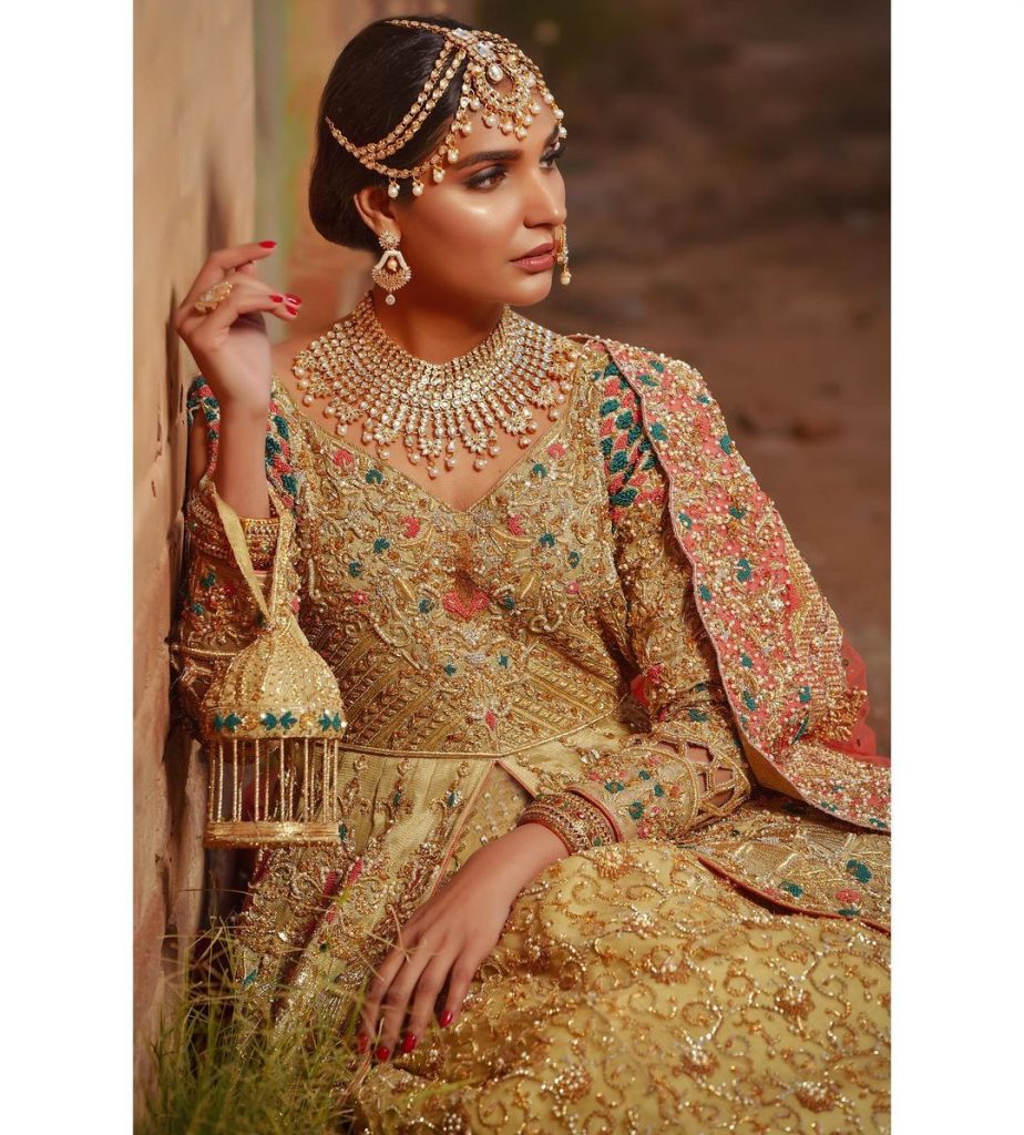 Pictures Of Amna Ilyas In Bridal Dress