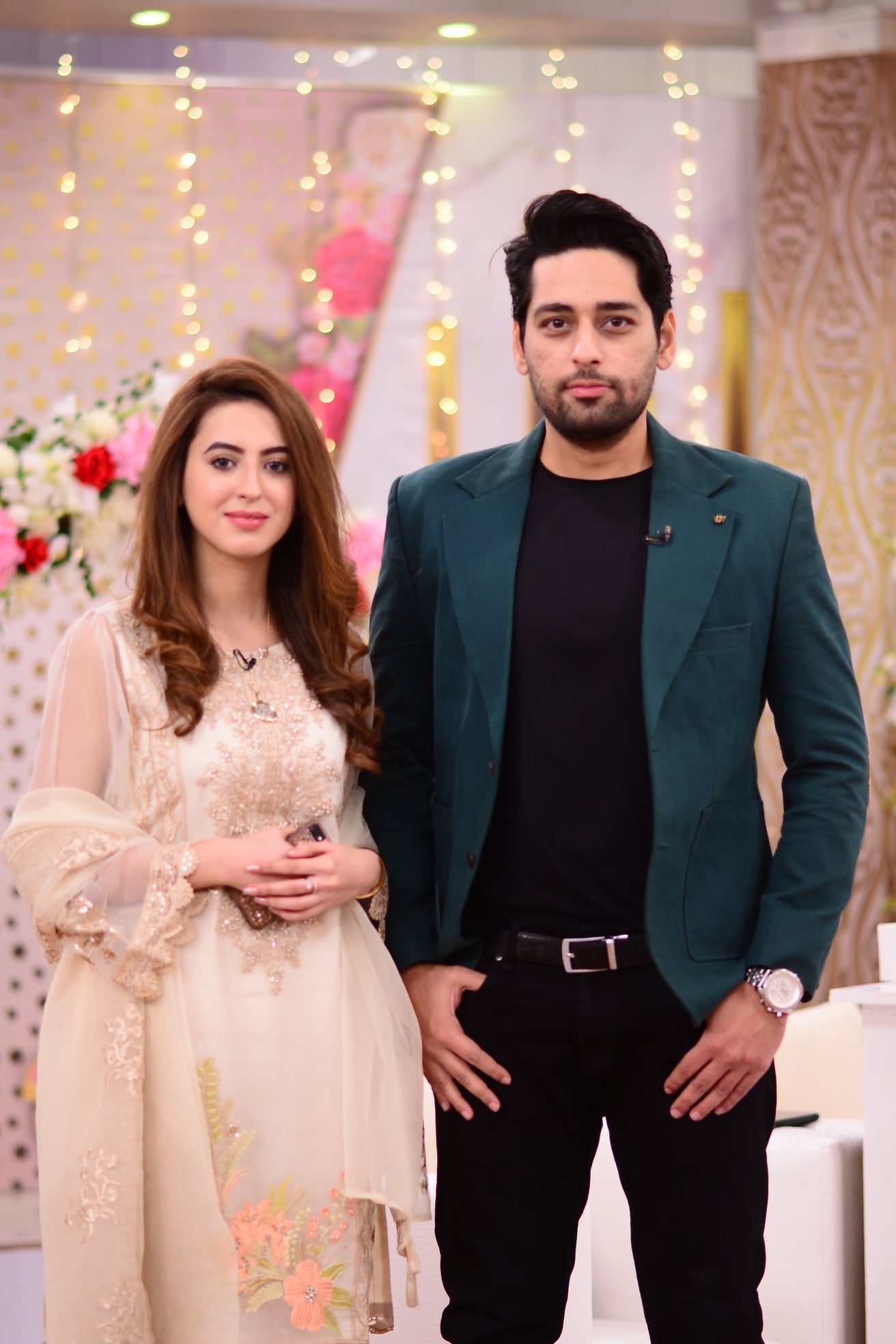 Beautiful Pictures of Salman Saeed with his Wife in Nida Yasir Morning Show