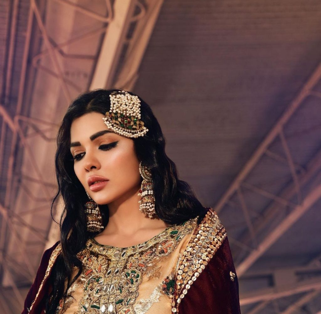 Sara Loren Beautiful Luxury Pret Shoot For Brand