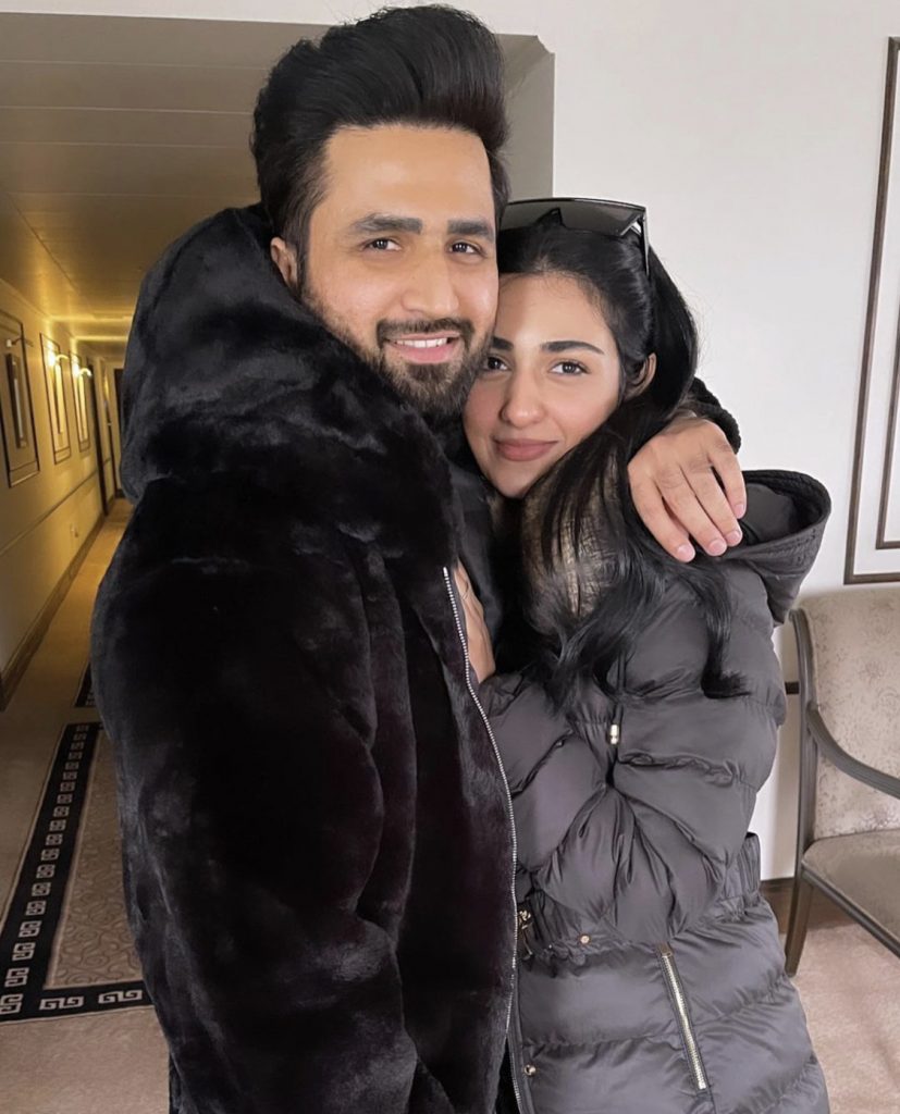 Latest Pictures Of Beautiful Couple Sarah Khan And Falak Shabbir