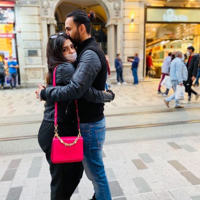 Shan Baig with his Wife Michelle Shan - Latest Clicks | Reviewit.pk