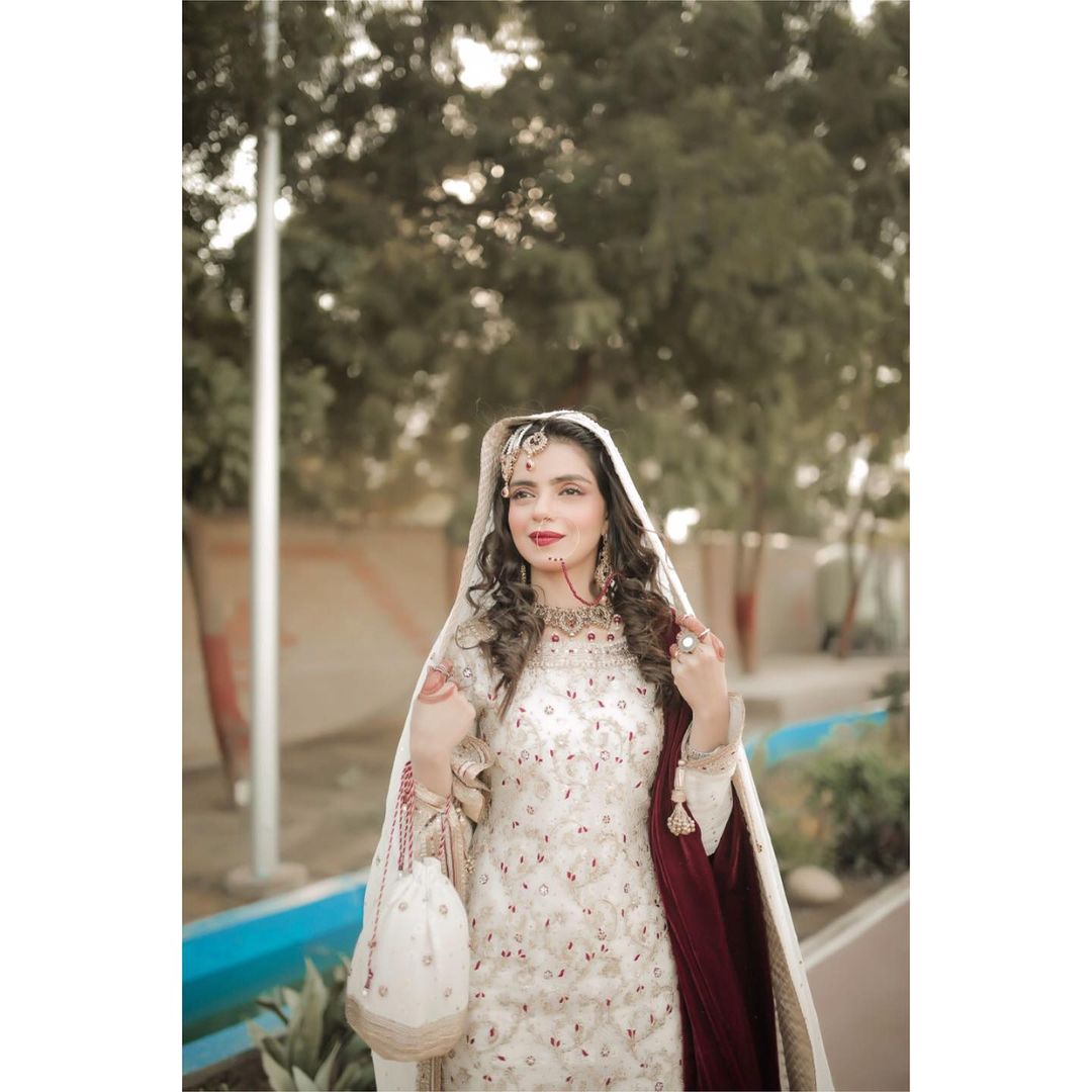 Actress Srha Asghar Beautiful Wedding Photoshoot