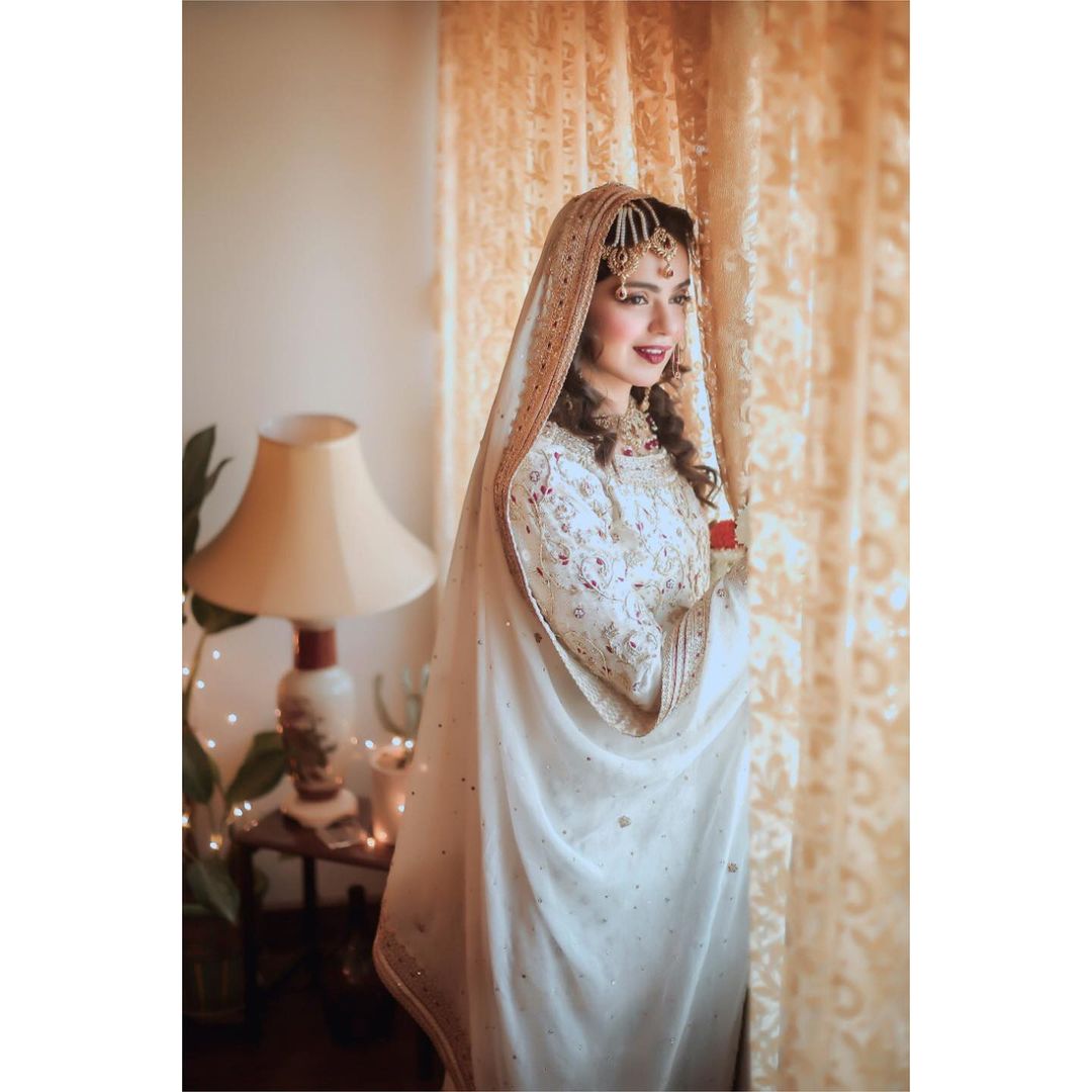 Actress Srha Asghar Beautiful Wedding Photoshoot