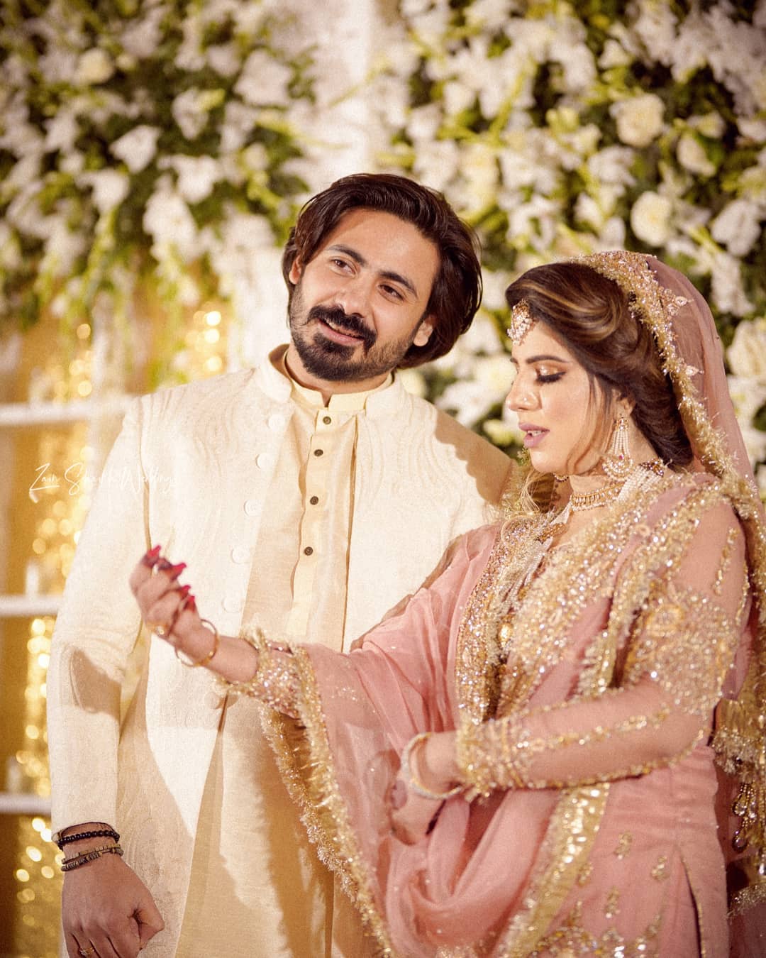 Singer Wali Hamid Ali Khan HD Wedding Pictures