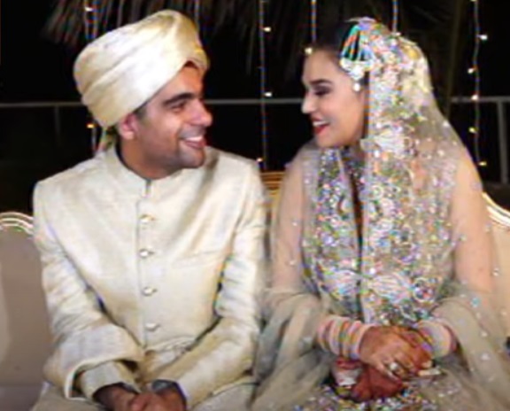 Zohreh Ameer Beautiful Wedding Pictures