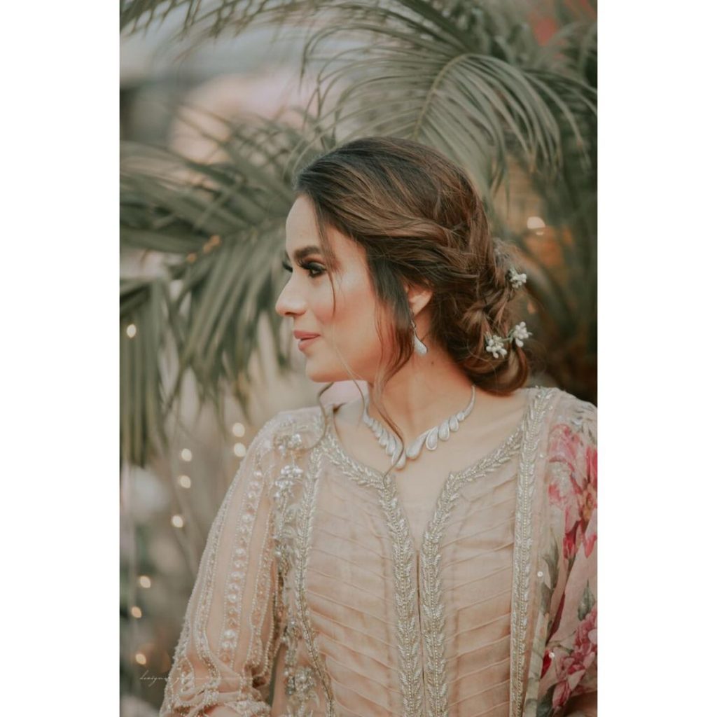 Mesmerizing Pictures Of Alyzeh Gabol From A Family Wedding