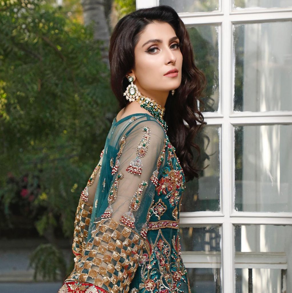 Ayeza Khan Looks Drop Dead Gorgeous In Luxury Wedding Wear