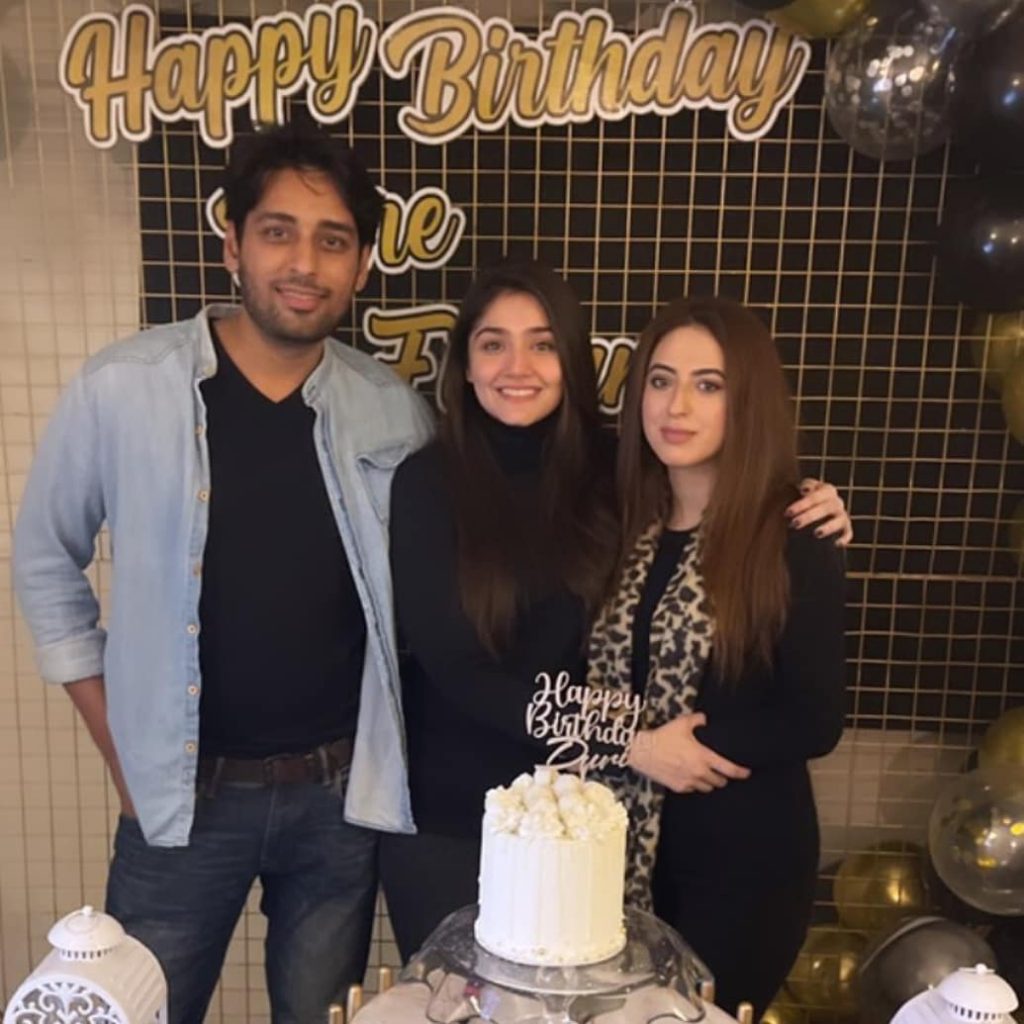 Dur-e-Fishan Saleem Celebrates Her Birthday With Her Co-Stars