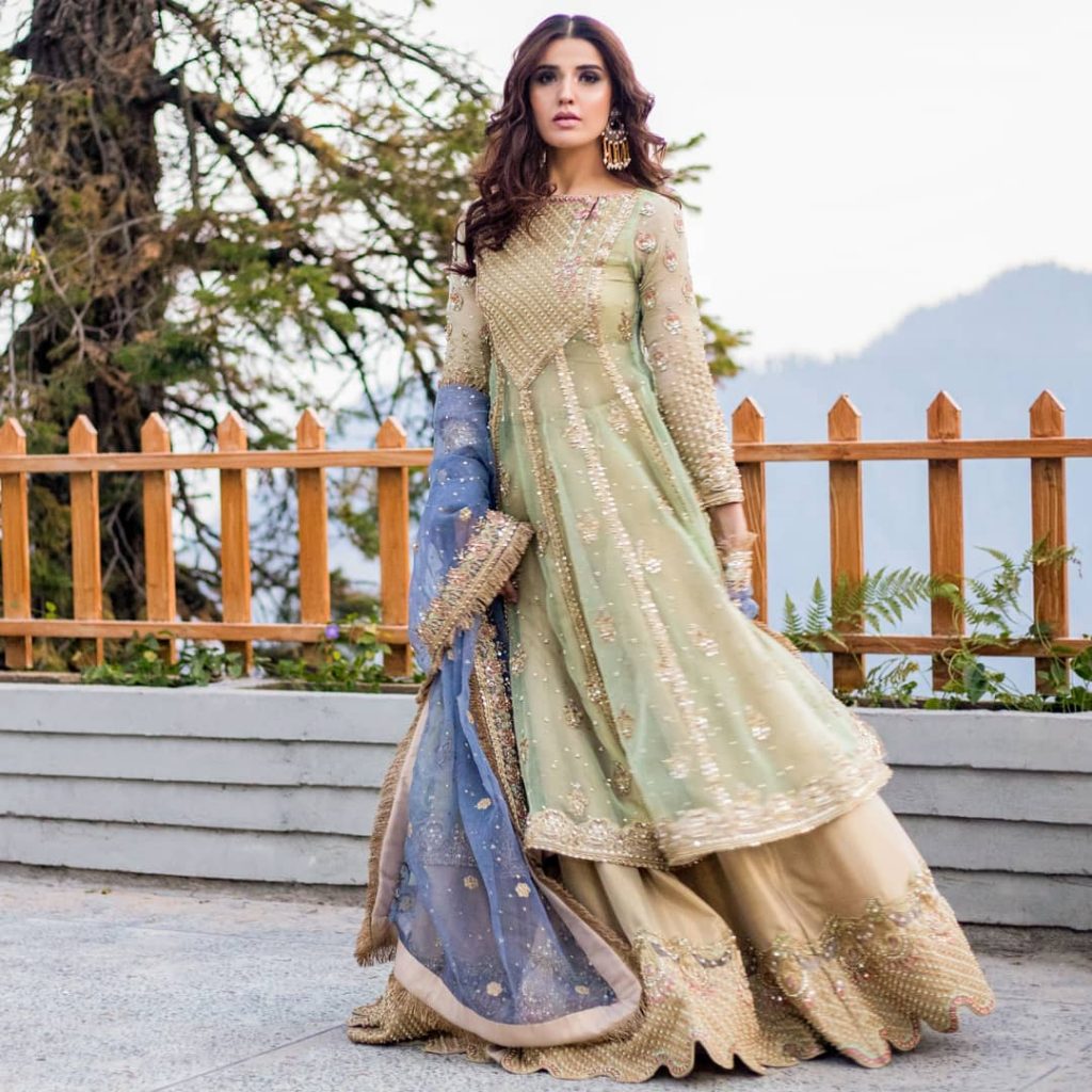 Latest Shoot Of Gorgeous Hareem Farooq | Reviewit.pk