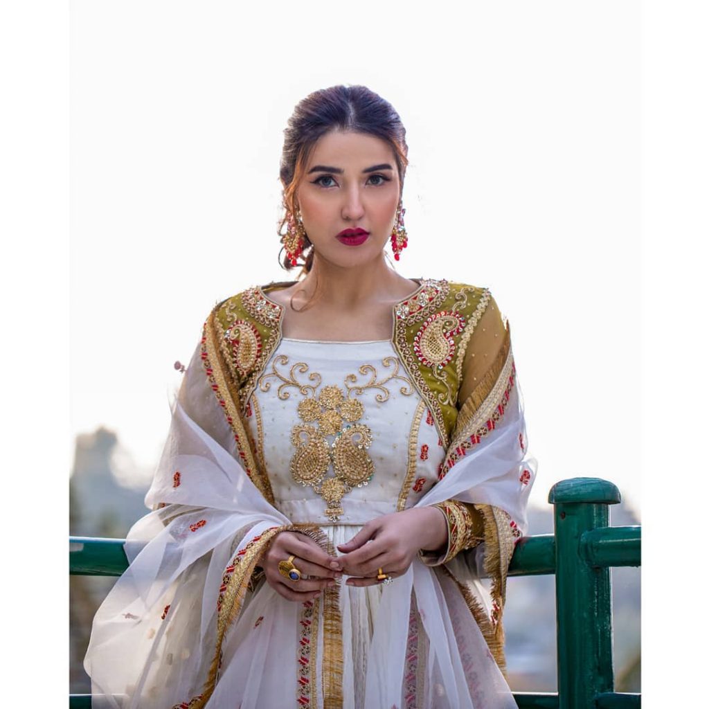 Latest Shoot Of Gorgeous Hareem Farooq