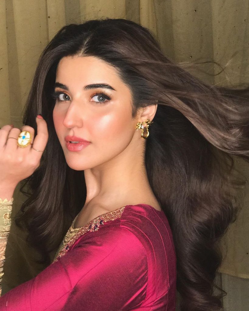 Hareem Farooq Looks Undeniably Gorgeous In Her Latest Shoot