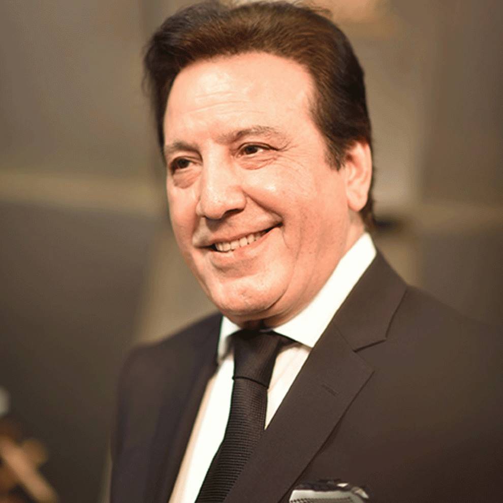 Who was Javed Sheikh's Childhood Crush?