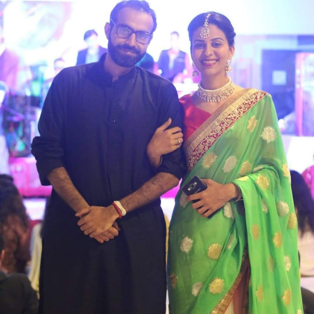 Jinaan Hussain Pictures With Husband