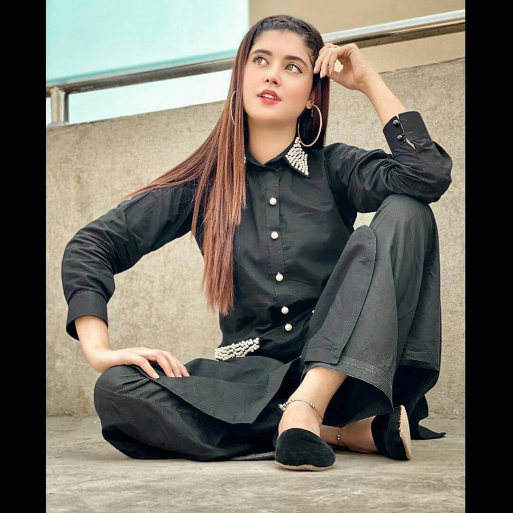 Kanwal Aftab and Her Unique Dress Variety in Black Color | Check Out