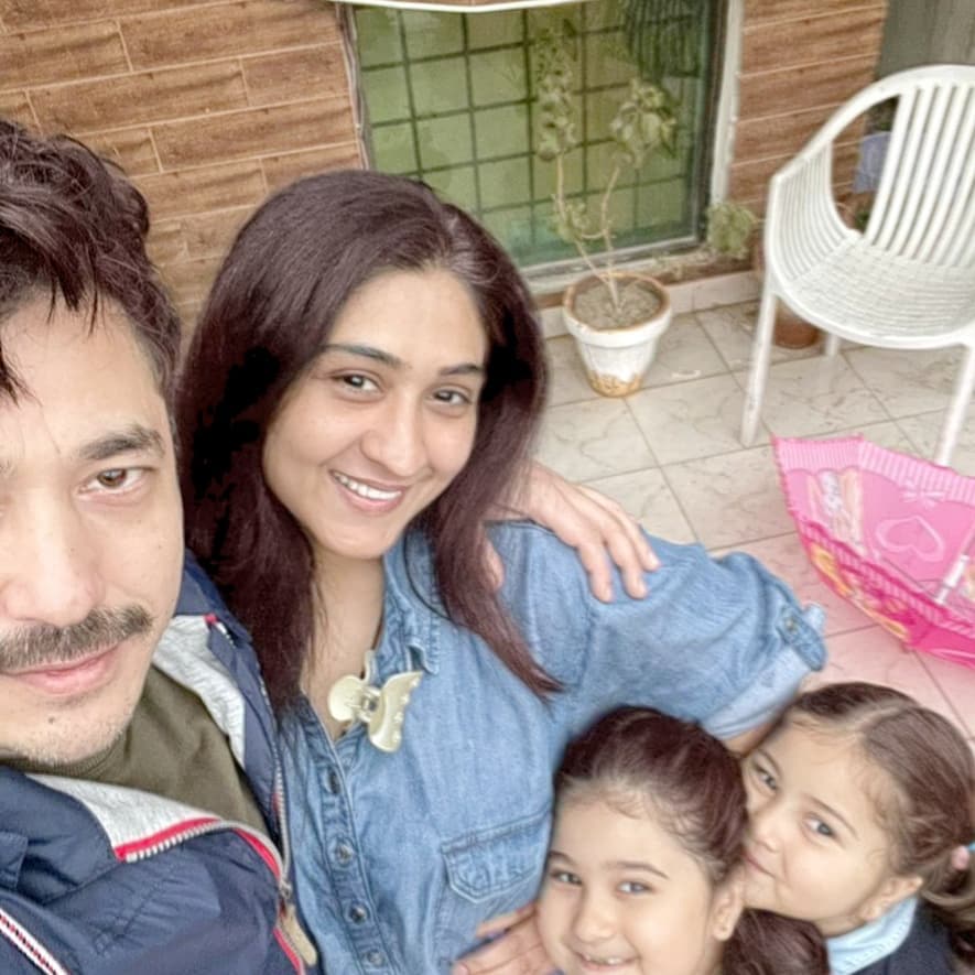 Latest Clicks of Madiha Rizvi with her Family