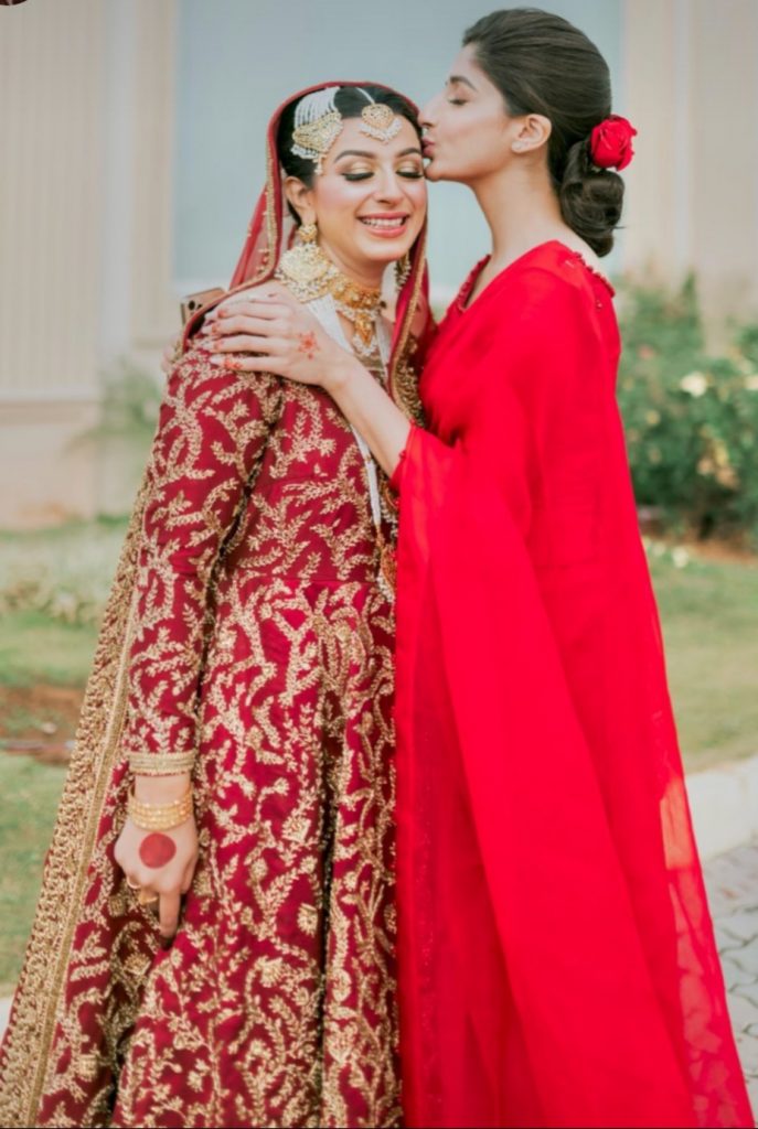 Mawra Hocane Looked Ethereal In Red Saree At A Friend's Wedding