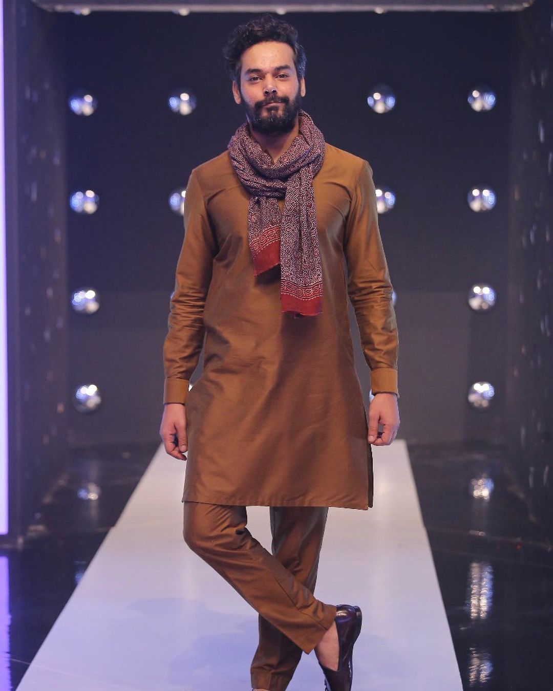 Mir Rasheed Latest Instagram Pictures of Mirza Gohar Rasheed | Reviewit.pk