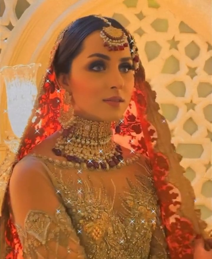 Nimra Khan Looks Drop Dead Gorgeous In Her Latest Bridal Shoot