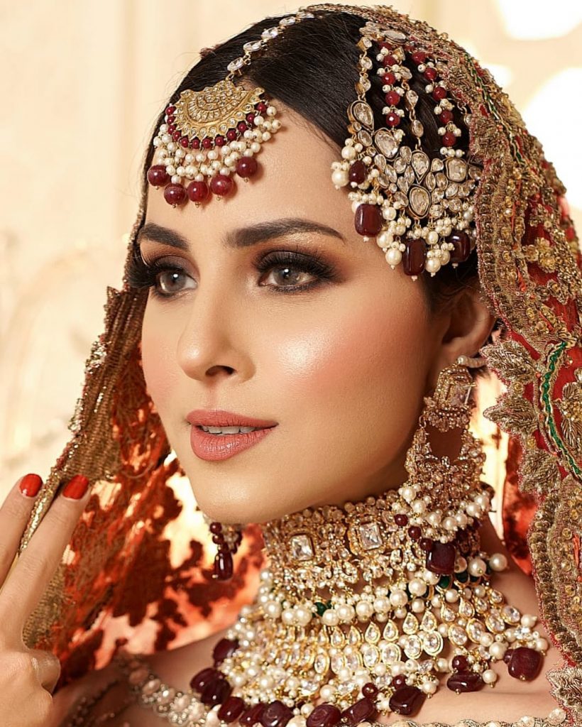 Nimra Khan Looks Drop Dead Gorgeous In Her Latest Bridal Shoot