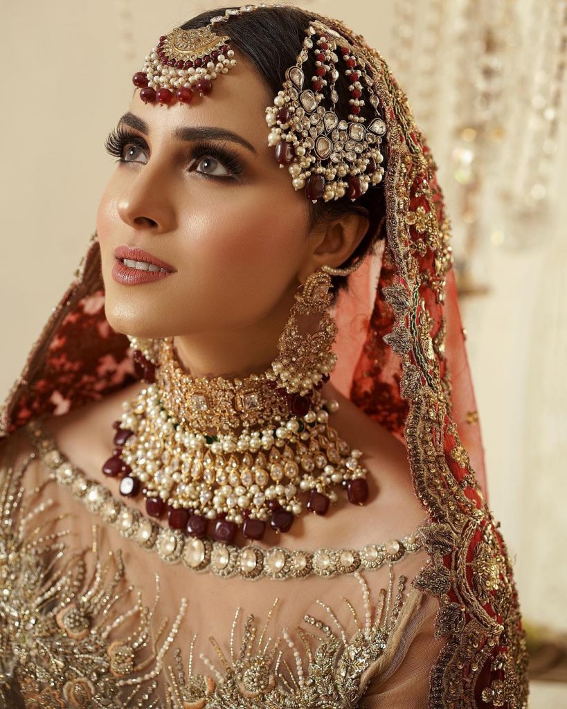 Nimra Khan Looks Drop Dead Gorgeous In Her Latest Bridal Shoot