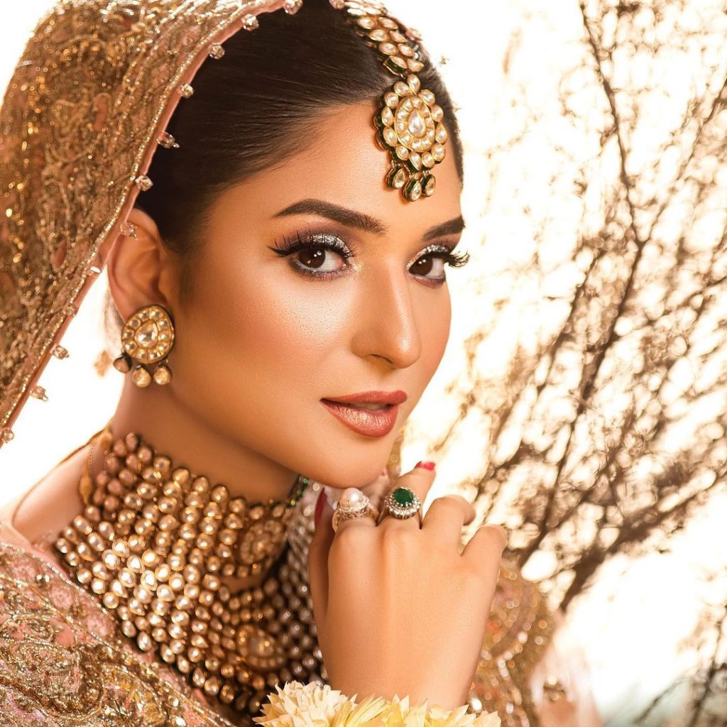Ramsha Khan Looks Magnificent In Gorgeous Gold Bridal Ensemble