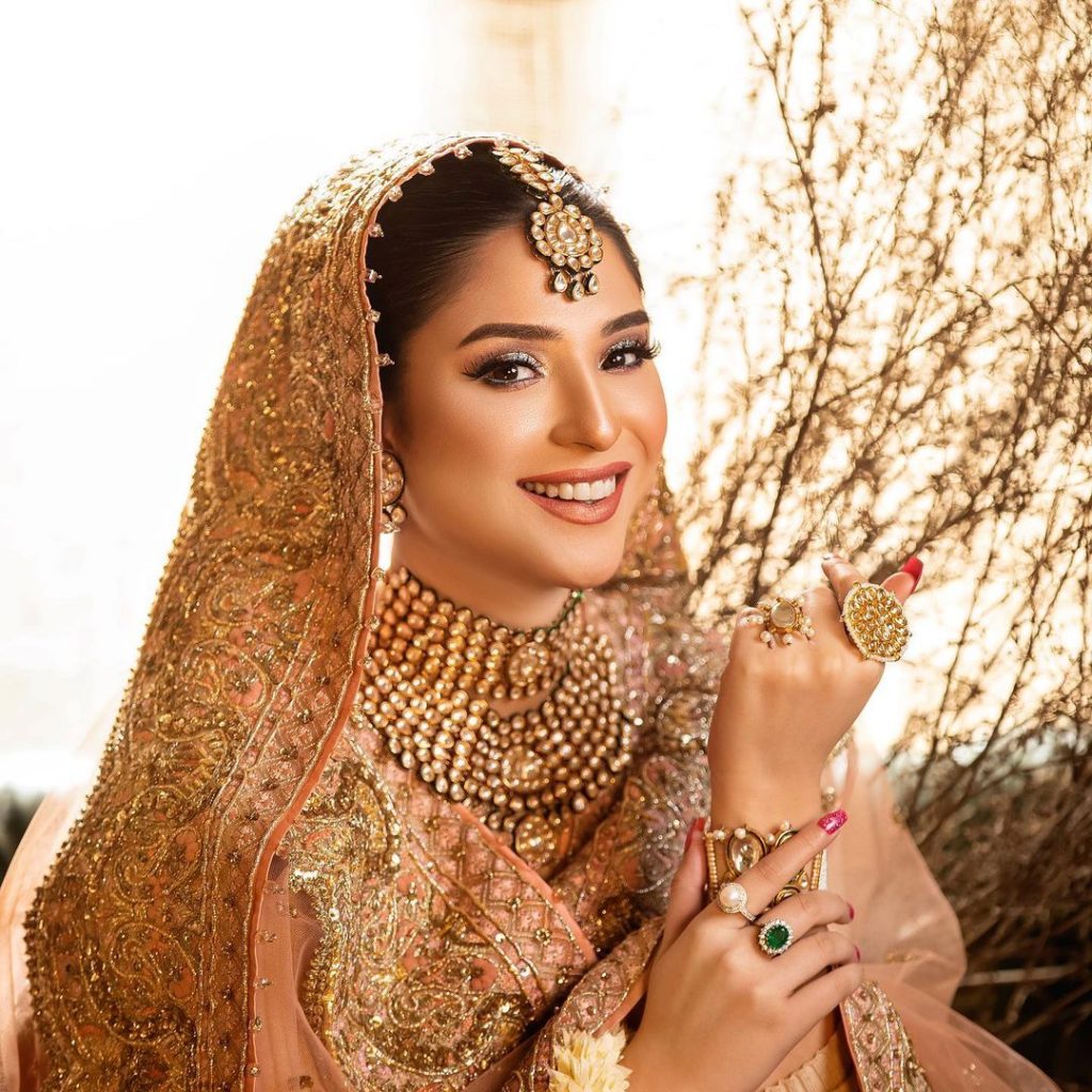 Ramsha Khan Looks Magnificent In Gorgeous Gold Bridal Ensemble