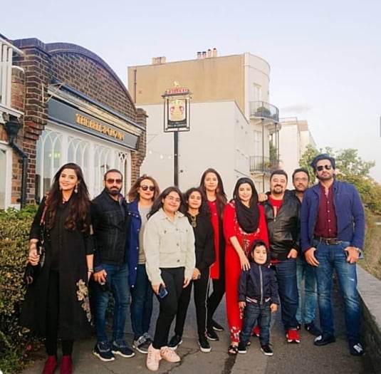 Latest Glimpse of Samina Humayun Saeed With Her Family