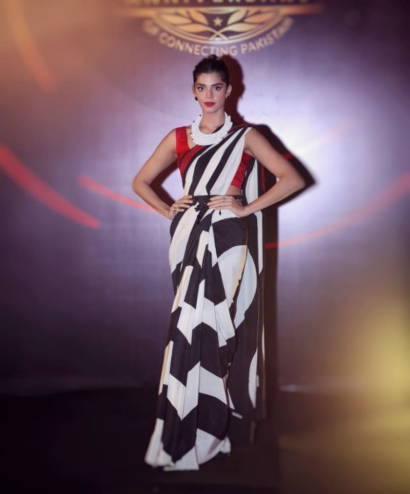 60 Pictures of Sanam Saeed in black Dress