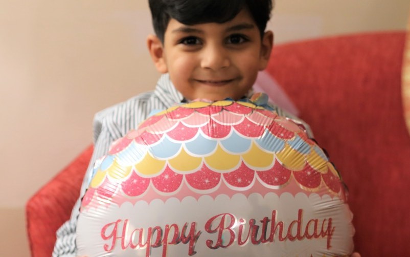 Sarfaraz Ahmed Celebrates His Son's Birthday With His Team