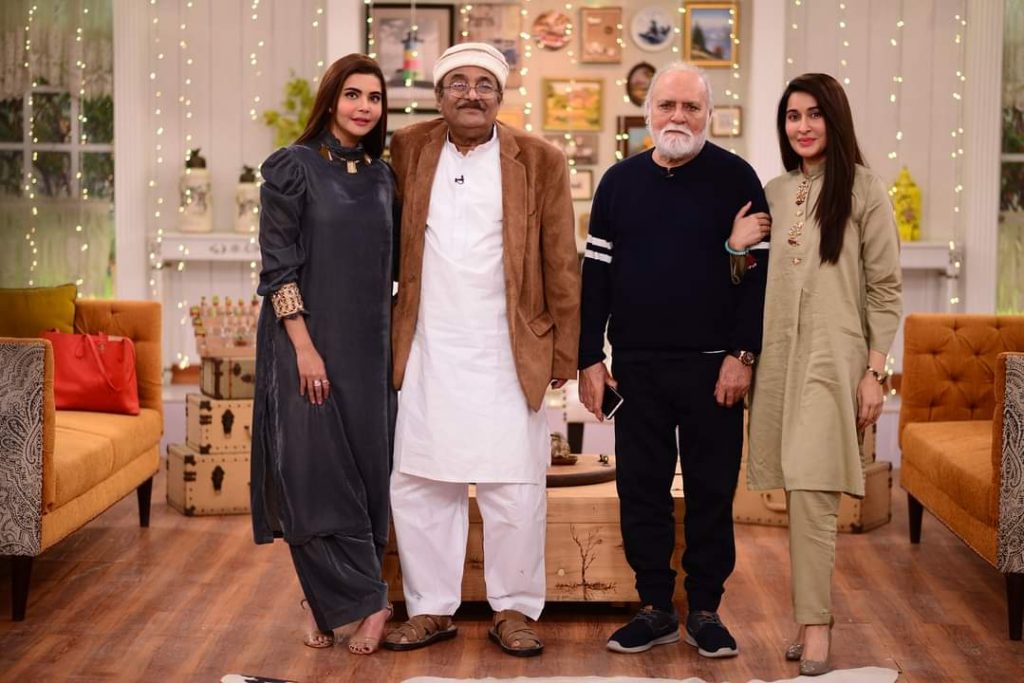 Nida Yasir and Shaista Lodhi With Their Fathers