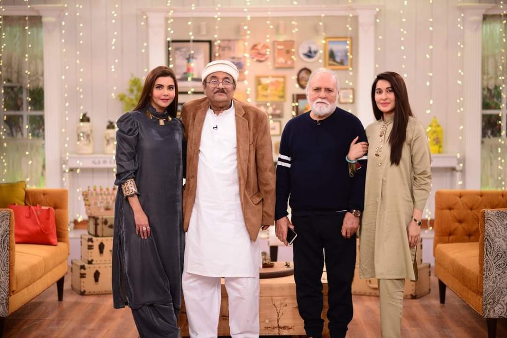 Nida Yasir and Shaista Lodhi With Their Fathers