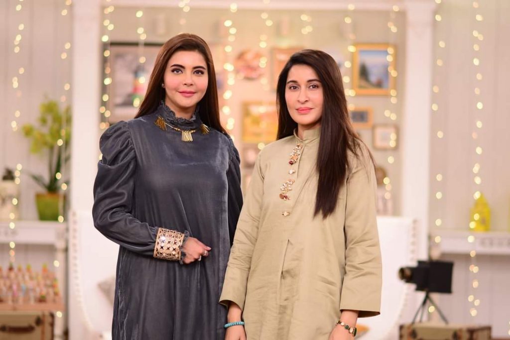 Nida Yasir and Shaista Lodhi With Their Fathers