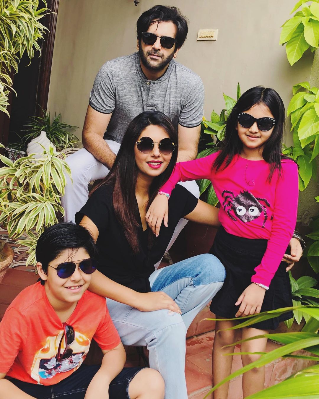 Beautiful Family Pictures of Gorgeous Sunita Marshal