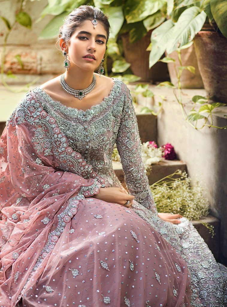 Syra Yousaf's Latest Bridal Shoot For Zainab Chottani Official