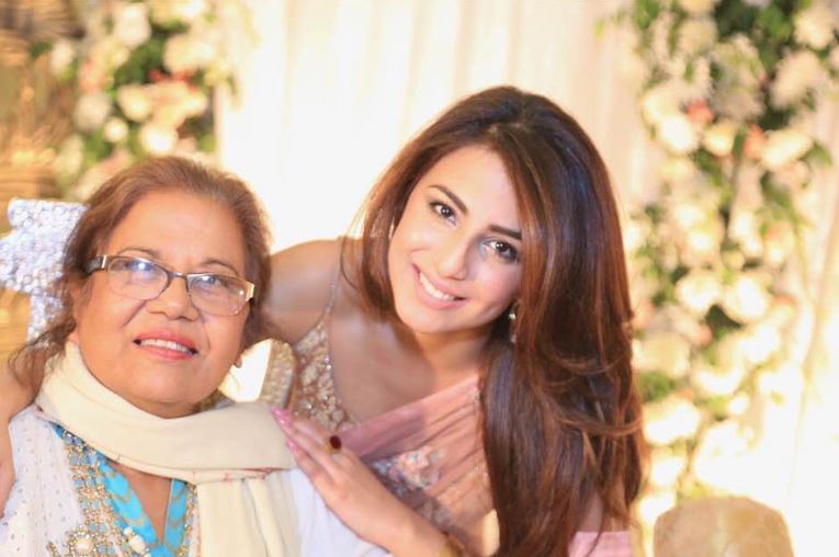 Ushna Shah's Relationship With Her Mother