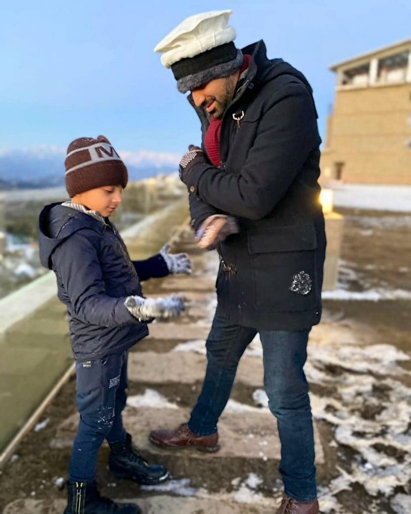 Waseem Badami Vacationing In Malam Jabba With His Son