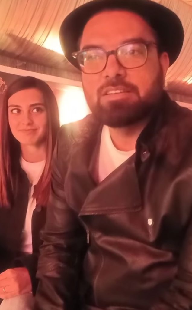 Iqra Aziz And Yasir Hussain Were Kicked Out Of A Restaurant - Complete Story