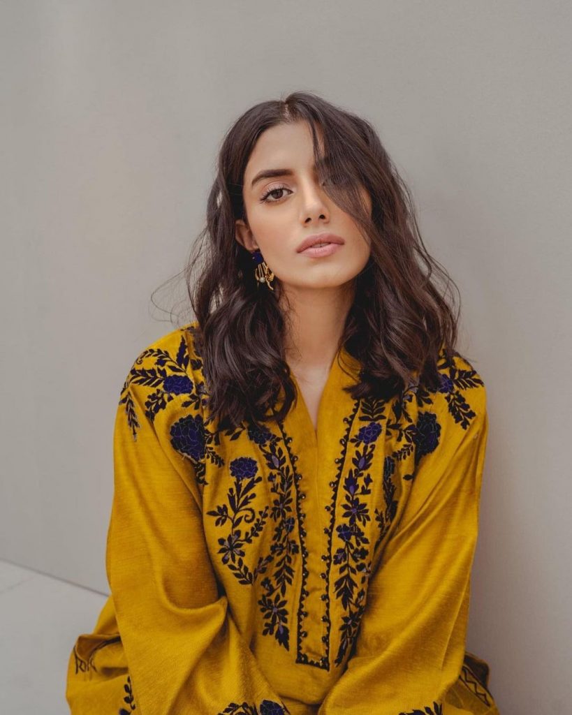 Beautiful Unseen Pictures Of Fashion Model Zara Peerzada