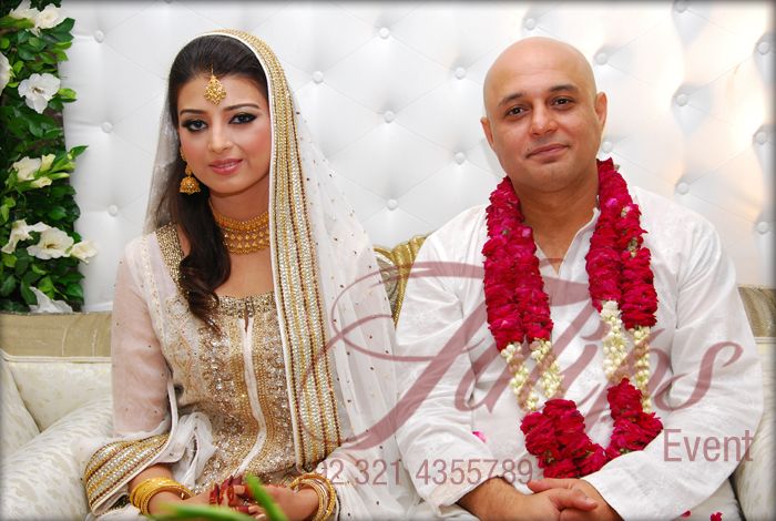 Awesome Family Photos of Ali Azmat